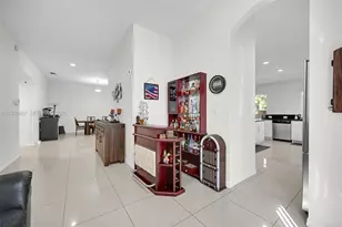 2007 NE 6th Ct, Homestead, FL 33033 - Photo 14