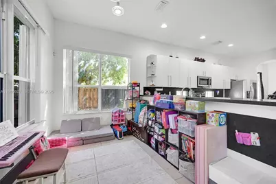 2007 NE 6th Ct, Homestead, FL 33033 - Photo 22