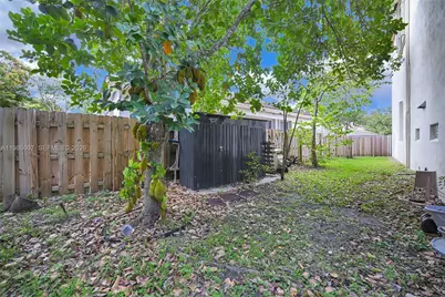 2007 NE 6th Ct, Homestead, FL 33033 - Photo 56