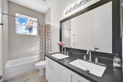 2007 NE 6th Ct, Homestead, FL 33033 - Photo 30