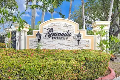 2007 NE 6th Ct, Homestead, FL 33033 - Photo 2