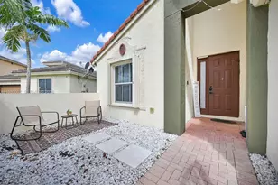 2007 NE 6th Ct, Homestead, FL 33033 - Photo 4