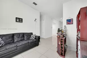 2007 NE 6th Ct, Homestead, FL 33033 - Photo 12