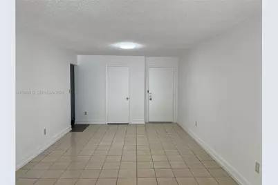 9190 Fontainebleau Blvd #202, Miami, FL 33172 - Photo 4