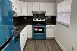 9190 Fontainebleau Blvd, Miami, FL 33172 - Photo 8