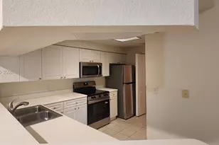 2726 Anzio Ct, Palm Beach Gardens, FL 33410 - Photo 6