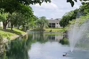 3979 NW 87th Ave, Sunrise, FL 33351 - Photo 16