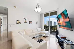 15901 Collins Ave, Sunny Isles Beach, FL 33160 - Photo 2