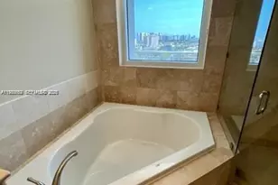 1755 E Hallandale Beach Blvd, Hallandale Beach, FL 33009 - Photo 18