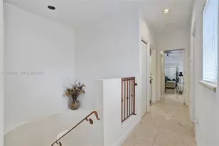 18450 NE 30th Pl, Aventura, FL 33160 - Photo 6