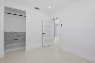 11805 SW 185th St, Miami, FL 33177 - Photo 32