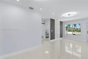 11805 SW 185th St, Miami, FL 33177 - Photo 12