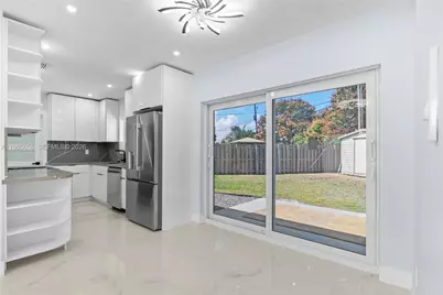 11805 SW 185th St, Miami, FL 33177 - Photo 14