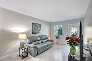 2258 SW 15th St, Miami, FL 33145 - Photo 20