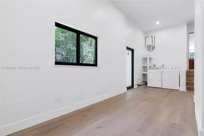 8951 Byron Ave, Surfside, FL 33154 - Photo 18