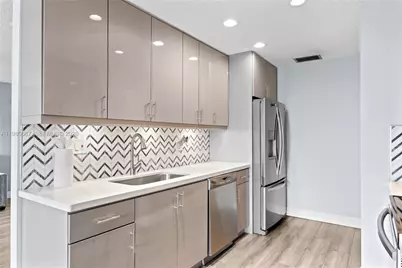 14600 Lucy Dr, Delray Beach, FL 33484 - Photo 2