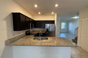 10348 W 33rd Ln, Hialeah, FL 33018 - Photo 4
