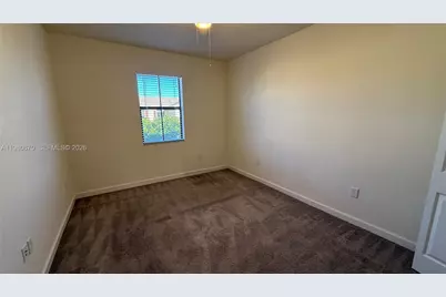 10348 W 33rd Ln #10348, Hialeah, FL 33018 - Photo 16