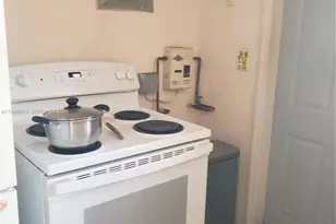 2101 SW 6th St, Miami, FL 33135 - Photo 10