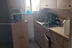 2101 SW 6th St, Miami, FL 33135 - Photo 8