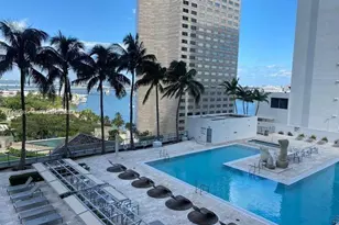 325 S Biscayne Blvd, Miami, FL 33131 - Photo 20
