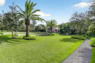 6255 SW 133rd St, Pinecrest, FL 33156 - Photo 20