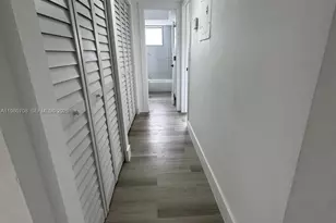 11840 NE 19th Dr, North Miami, FL 33181 - Photo 10