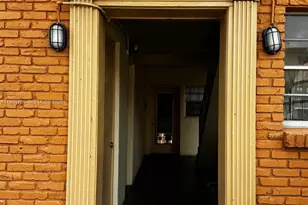 11840 NE 19th Dr, North Miami, FL 33181 - Photo 30