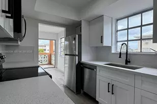 11840 NE 19th Dr, North Miami, FL 33181 - Photo 8