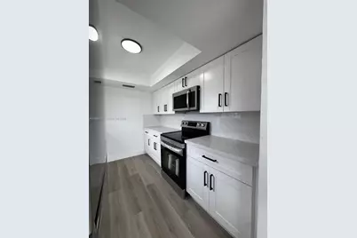 11840 NE 19th Dr #19, North Miami, FL 33181 - Photo 2