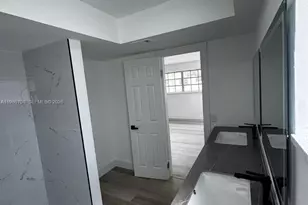 11840 NE 19th Dr, North Miami, FL 33181 - Photo 18