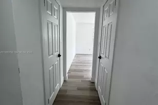 11840 NE 19th Dr, North Miami, FL 33181 - Photo 22