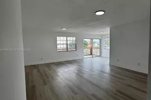 11840 NE 19th Dr, North Miami, FL 33181 - Photo 4