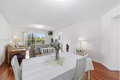 1200 SW 137th Ave #308E, Pembroke Pines, FL 33027 - Photo 14