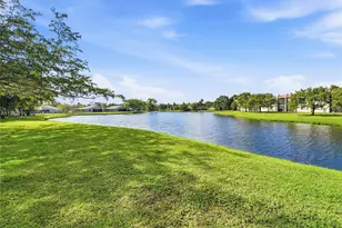 567 Racquet Club Rd, Weston, FL 33326 - Photo 10