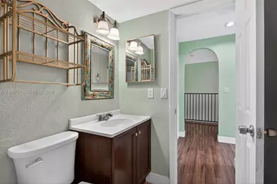 11160 NW 37th St, Sunrise, FL 33351 - Photo 16