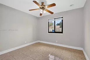 11160 NW 37th St, Sunrise, FL 33351 - Photo 28