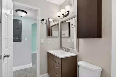 11160 NW 37th St, Sunrise, FL 33351 - Photo 26