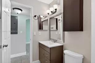 11160 NW 37th St, Sunrise, FL 33351 - Photo 26