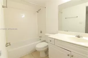 4804 NW 79th Ave, Doral, FL 33166 - Photo 12