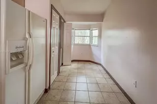 1270 SE 28th Ct, Homestead, FL 33035 - Photo 10