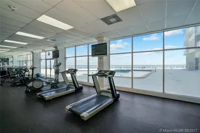 7135 Collins Ave #605, Miami Beach, FL 33141 - Photo 6
