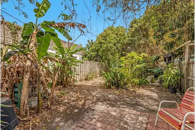 7740 NW 9th Ave, Miami, FL 33150 - Photo 16