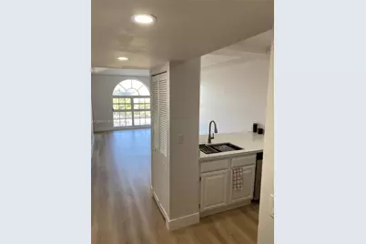 1280 S Alhambra Cir #1421, Coral Gables, FL 33146 - Photo 2