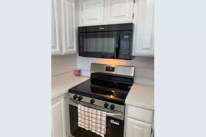 1280 S Alhambra Cir #1421, Coral Gables, FL 33146 - Photo 6