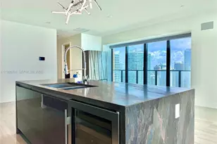 1451 Brickell Ave, Miami, FL 33131 - Photo 12