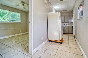 2378 NW 60th St, Miami, FL 33142 - Photo 50