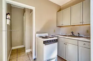 2378 NW 60th St, Miami, FL 33142 - Photo 36