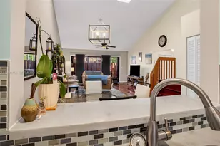 402 SE 14th St, Dania Beach, FL 33004 - Photo 20