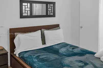 1044 SW 13th Ct #2, Miami, FL 33135 - Photo 14